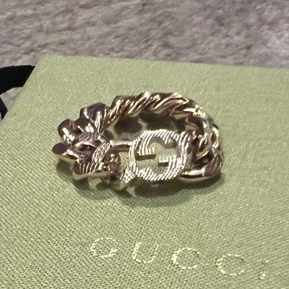 Gucci Interlocking Gourmette Chain Ring 7.5 authentic with proof of purchase